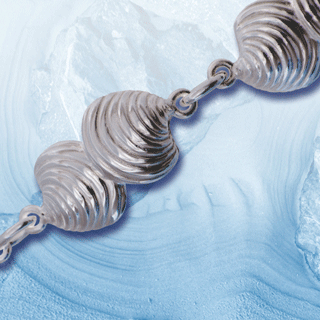 silver clam shell bracelet