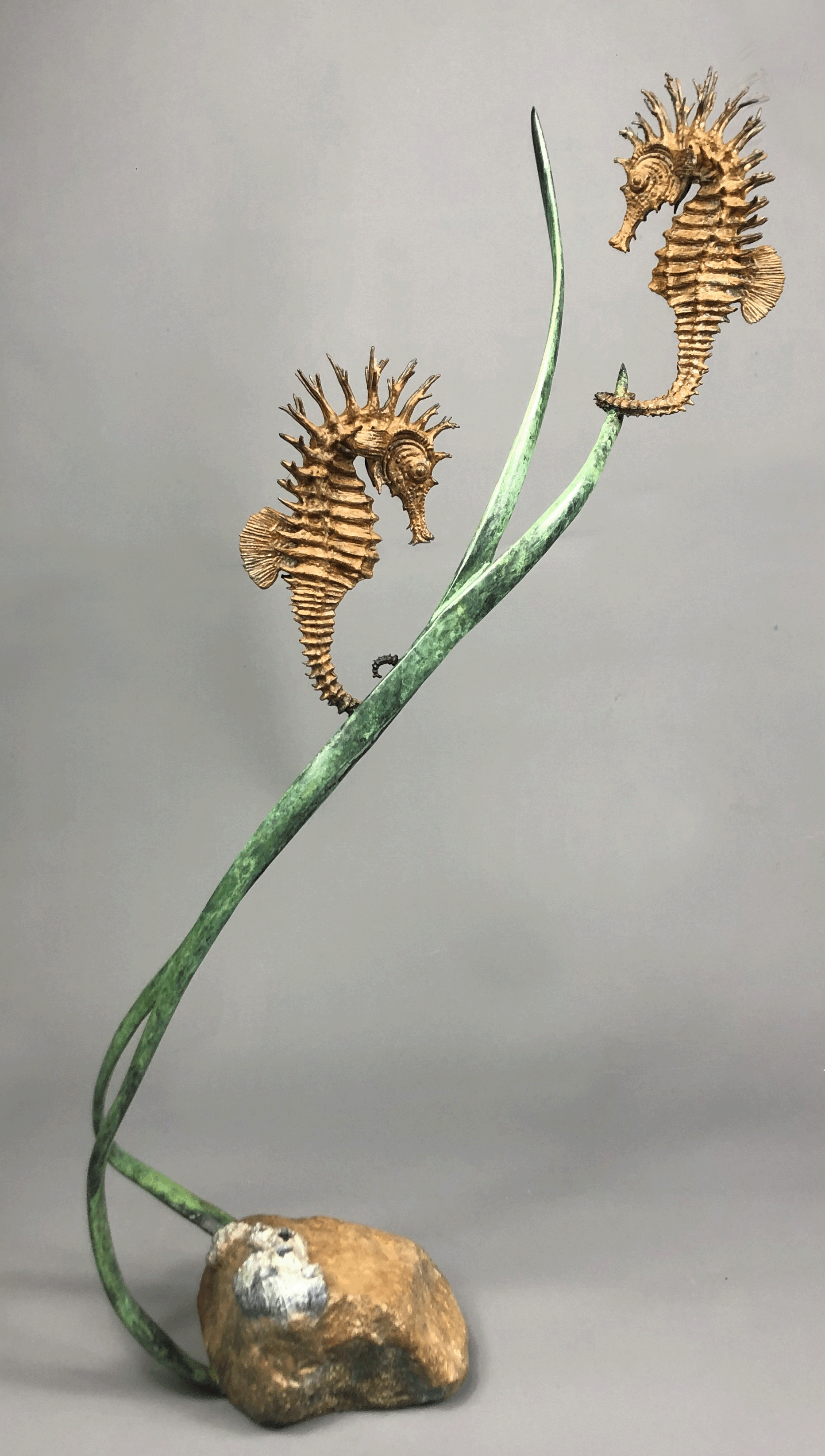 bronze seahorse sculpture